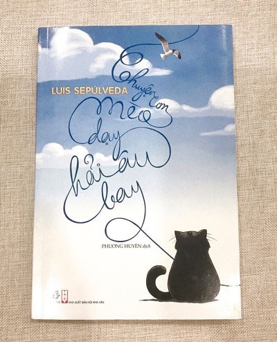 Giới thiệu sách tháng 9-2021 - Chuyện con mèo dạy hải âu bay.